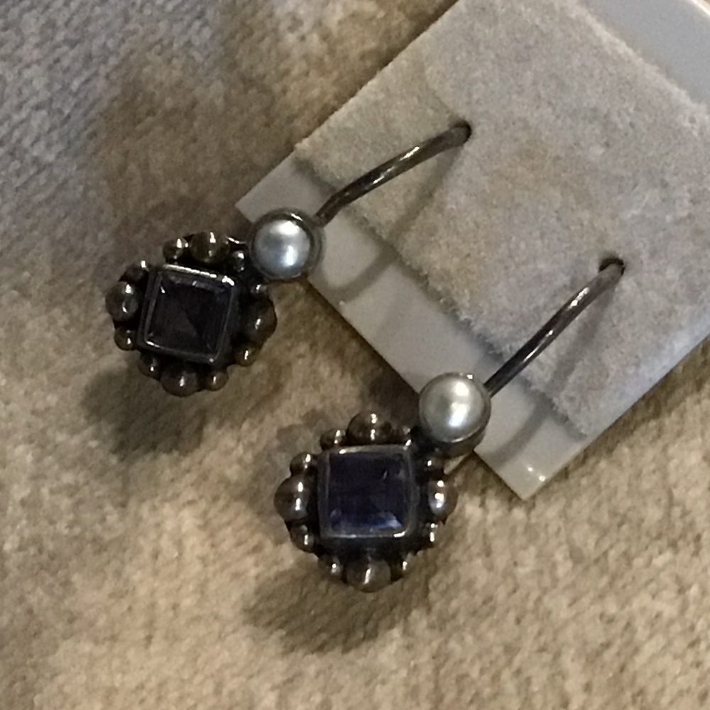Amethyst/pearl earrings